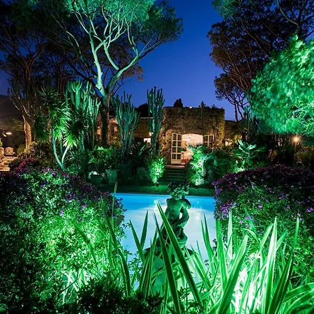 فيلة Barkley - Luxury With A Pool By Elite Villas كازاميتْشيولا تيرمي